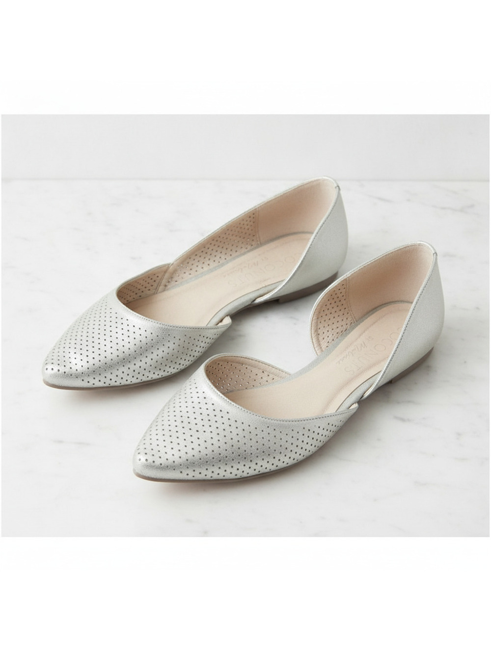 Coconuts by maltisse Anthropologie gold champagne metallic pointed flats size 9